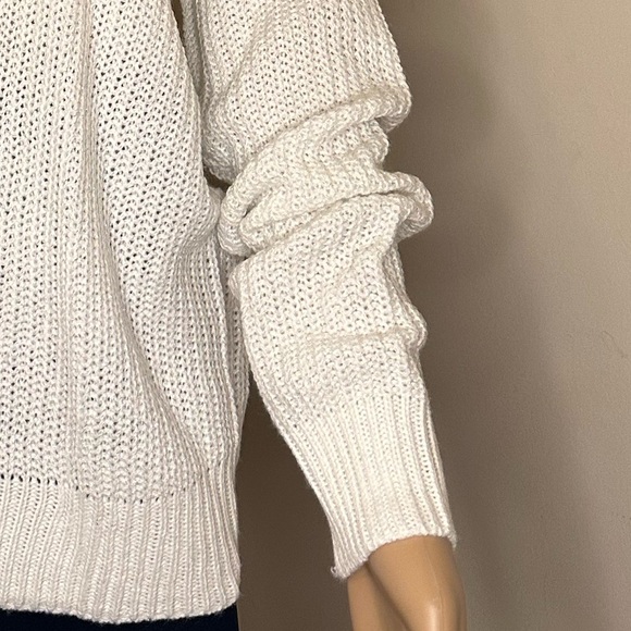 New - Full Circle Trends with love thick knit sweater V-neck  - SIZE XL - Picture 9 of 11